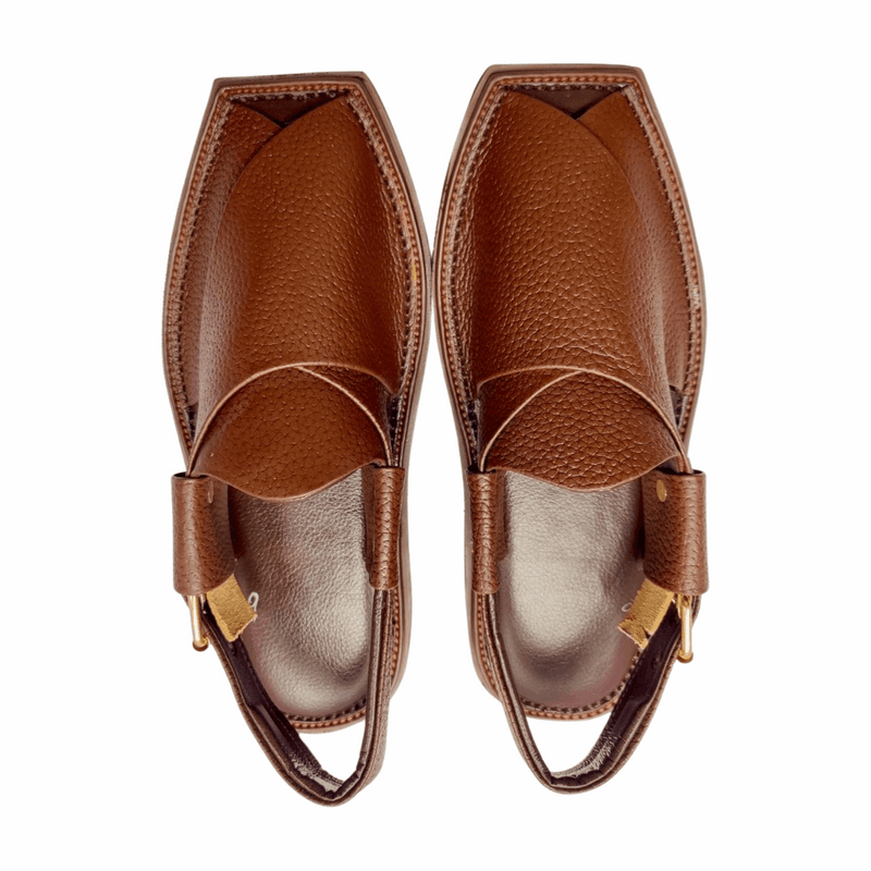 “Brown Dotted Kaptaan Chappal: Secure Wet Grip, Aligned Comfort!”